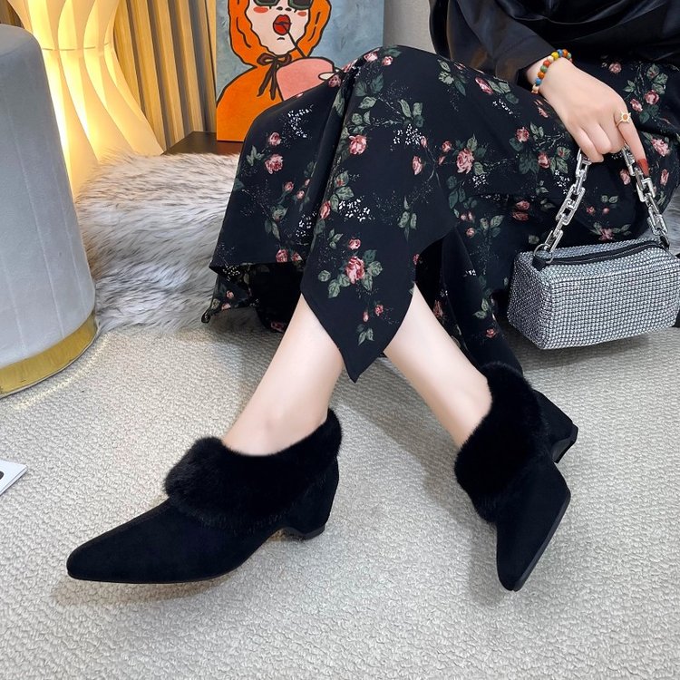 Platform Fleece-Lined Pointed  - Women Shoes Winter ulasan dan harga
